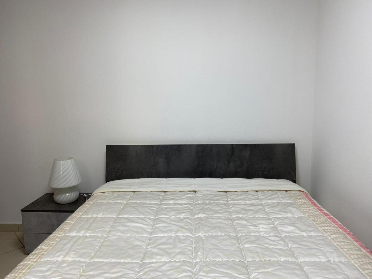 Room Mazzini Lecce Exterior foto